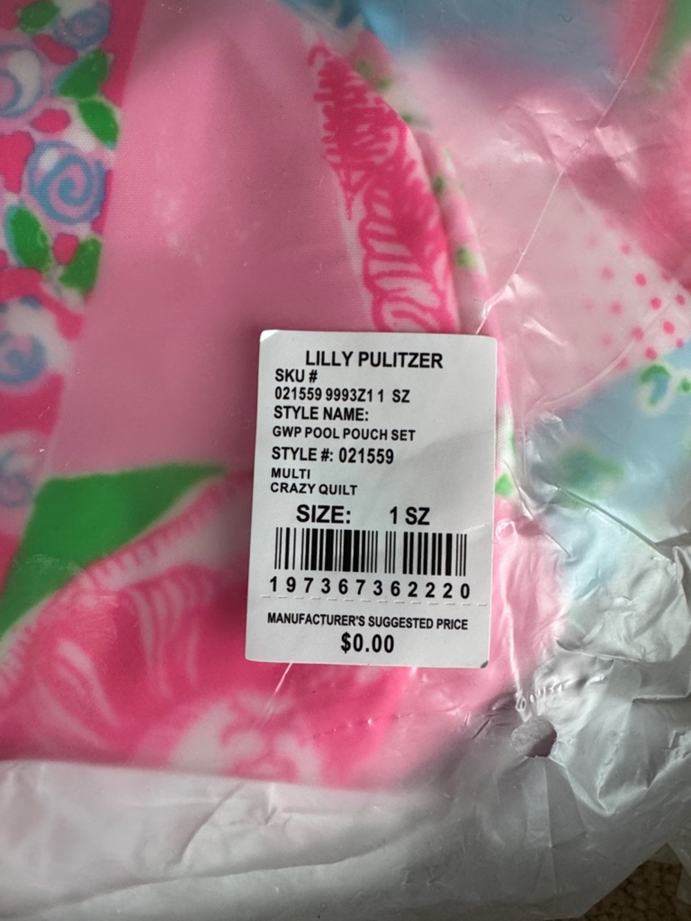 IN WRAP! Lilly Pulitzer GWP Pool Pouch Set in Crazy Quilt! - Picture 3 of 4